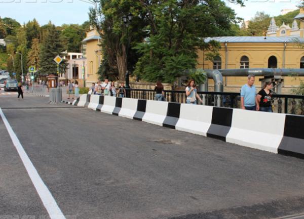 В Кисловодске откроют движение по мосту через реку Ольховку